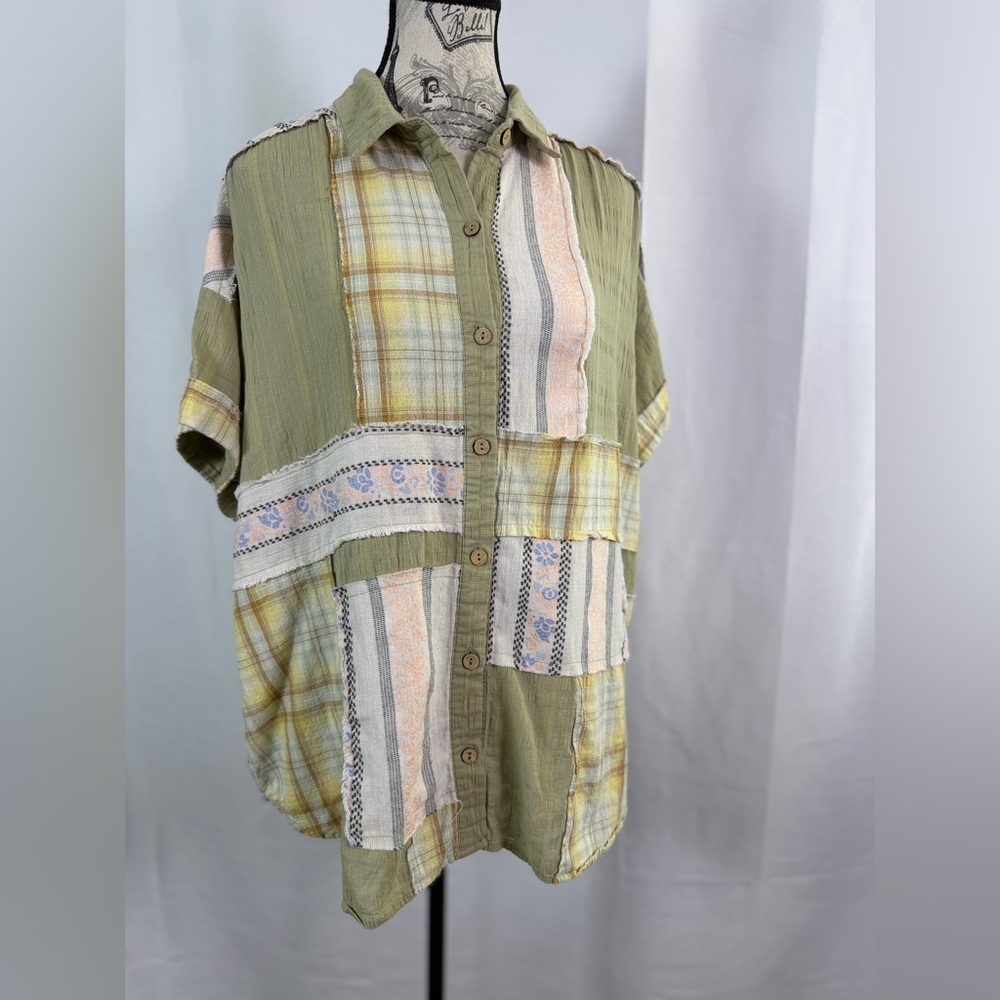 Patchwork Short Sleeve Button-Down Shirt in Olive… - image 1